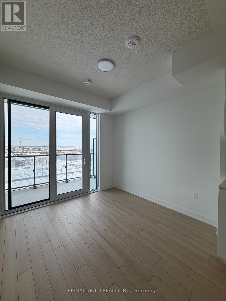 720 - 15 Skyridge Drive, Brampton, Ontario  L6P 4S7 - Photo 7 - W12632834