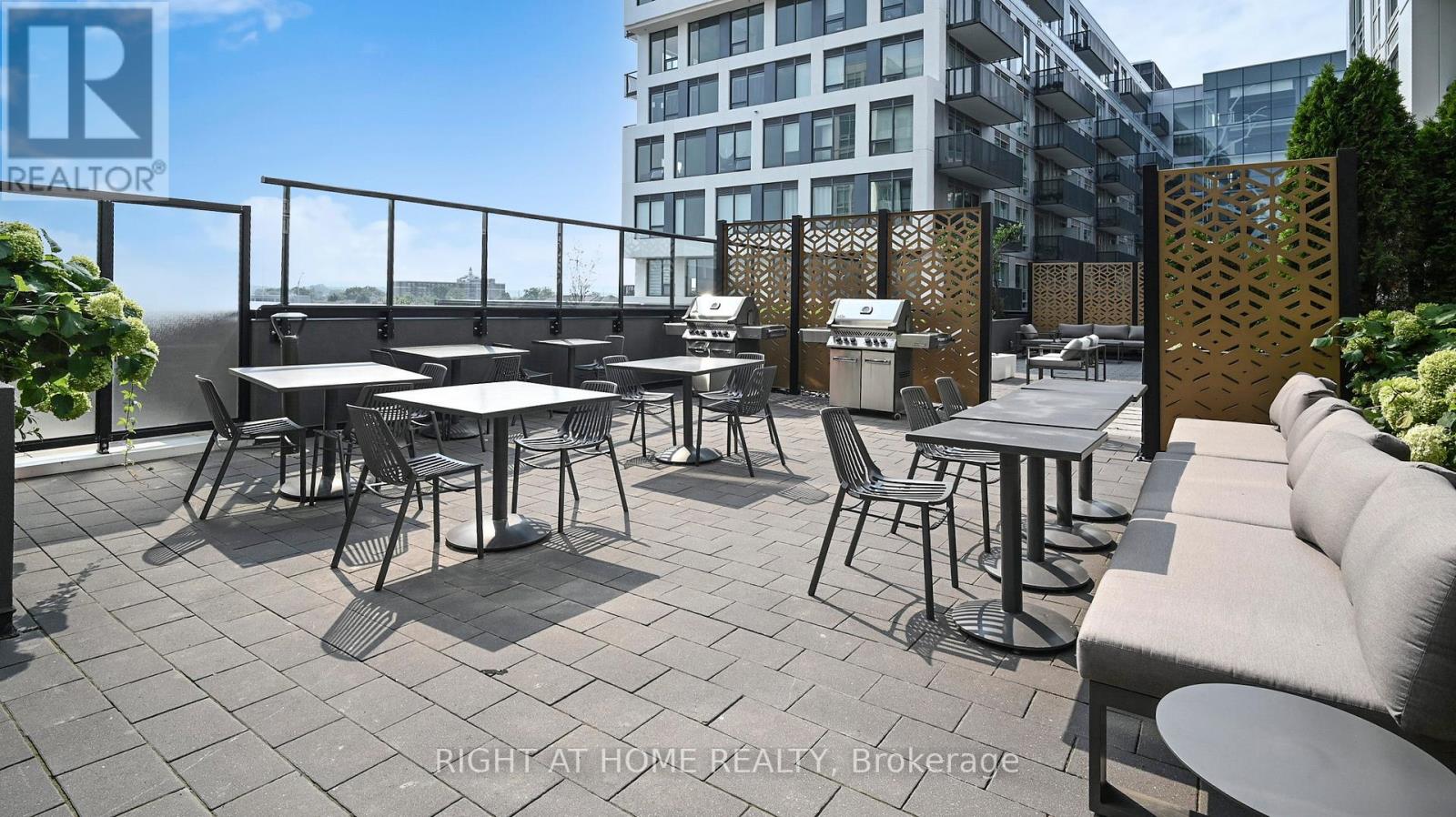 201 - 3005 Pine Glen Road, Oakville, Ontario  L6M 5P5 - Photo 7 - W12632836