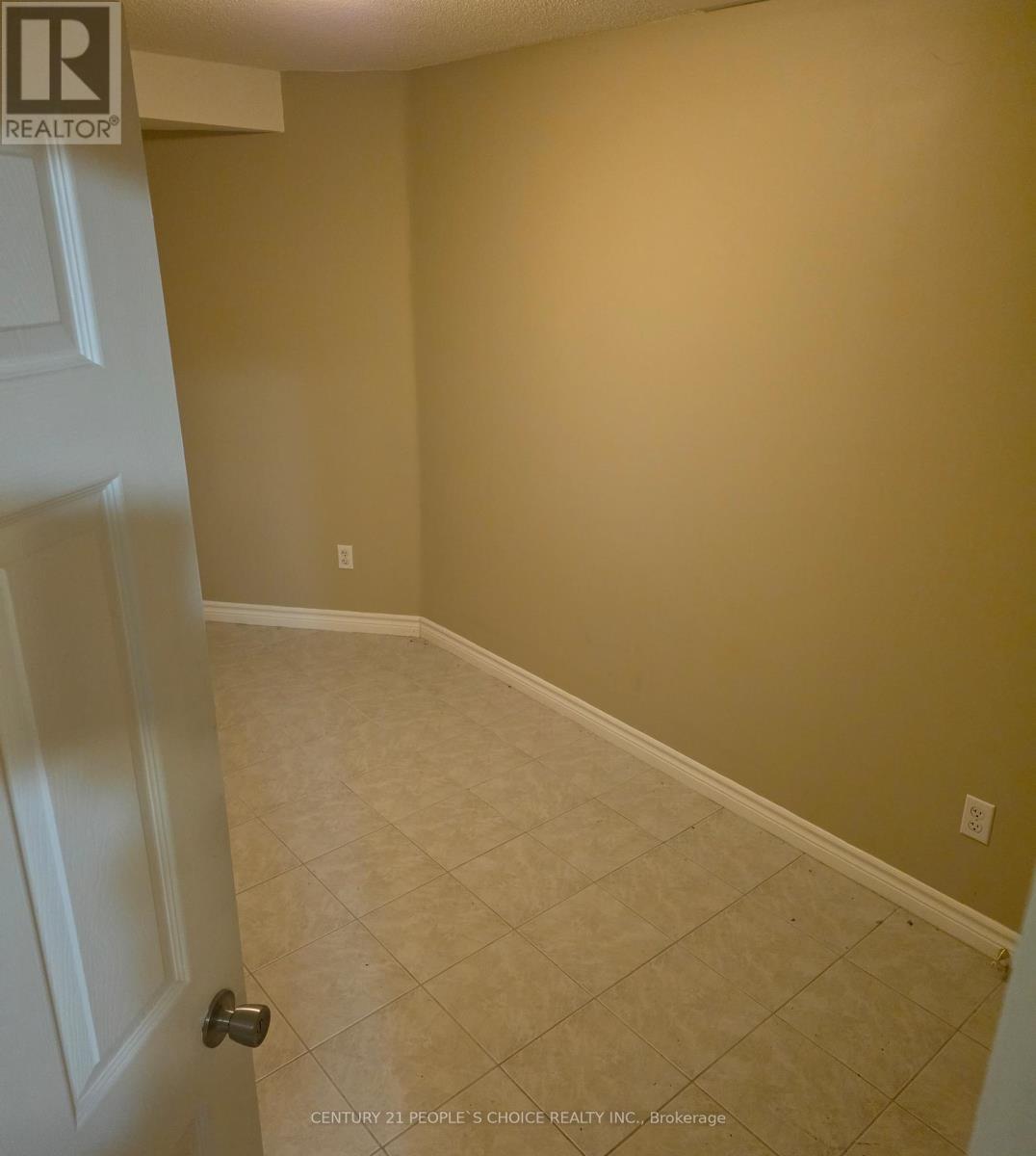 91 Trailside Walk, Brampton, Ontario  L6S 6H6 - Photo 15 - W12632844