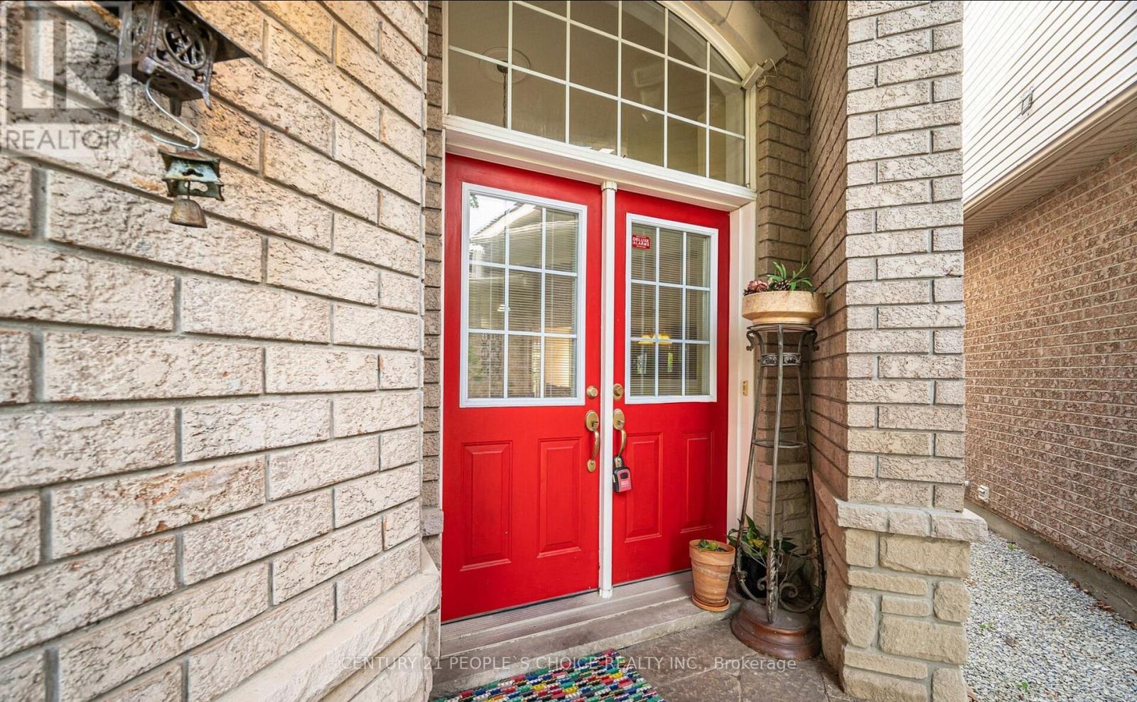 91 Trailside Walk, Brampton, Ontario  L6S 6H6 - Photo 3 - W12632844