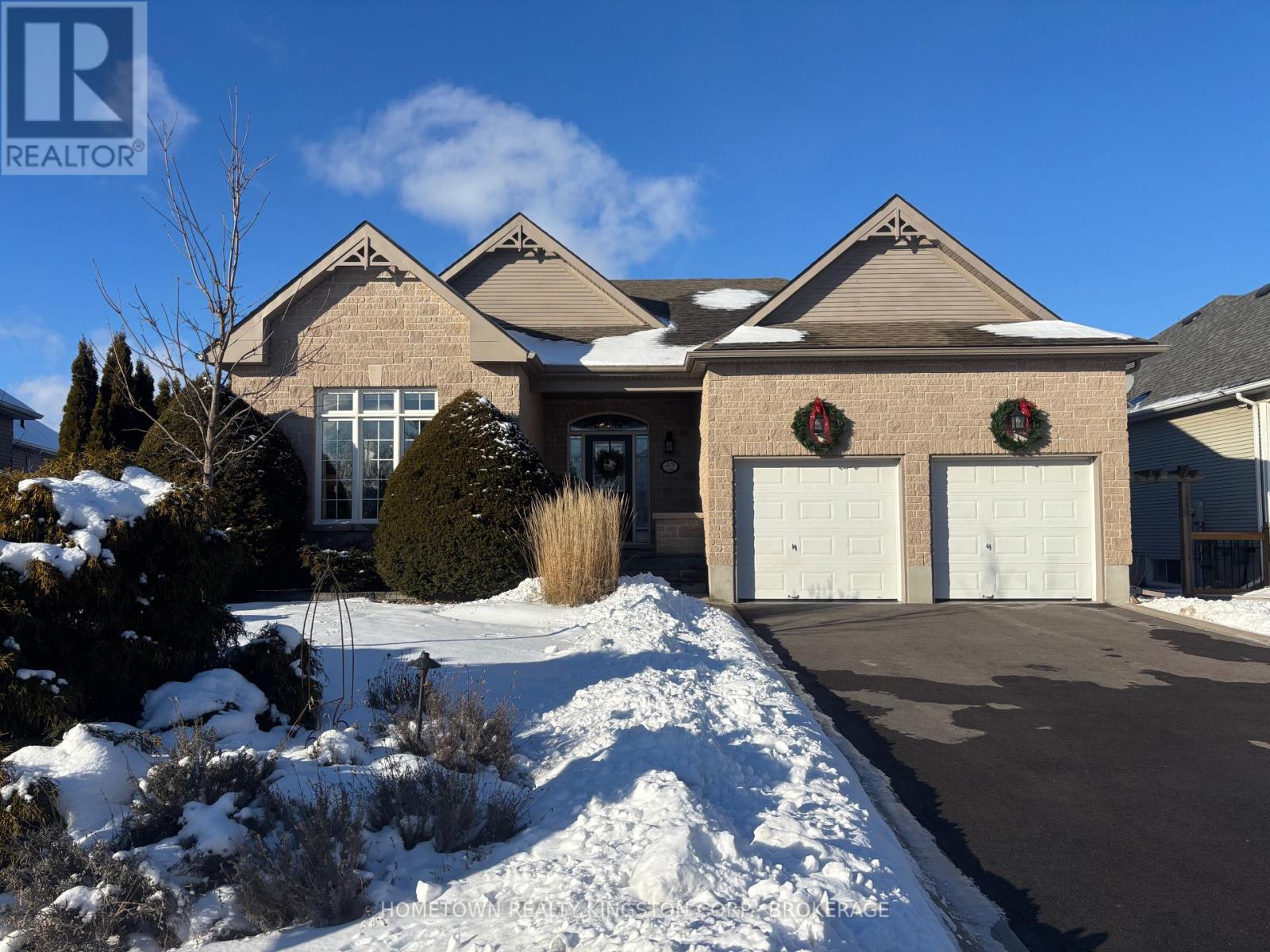52 GLENORA DRIVE, Loyalist, Ontario