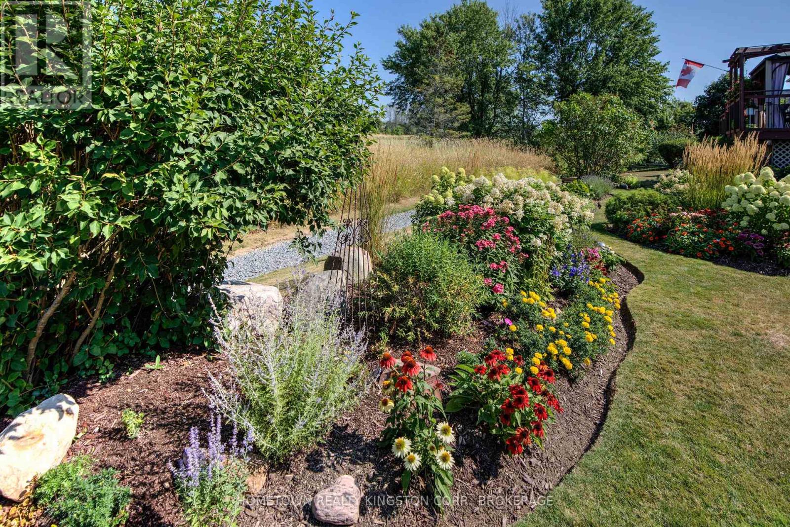 52 Glenora Drive, Loyalist, Ontario  K0H 1G0 - Photo 31 - X12473220