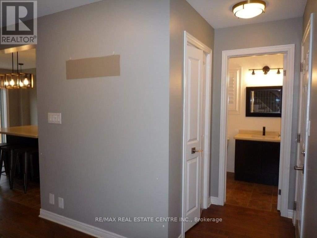 8607 Jennifer Crescent, Niagara Falls, Ontario  L2H 1H4 - Photo 3 - X12632840