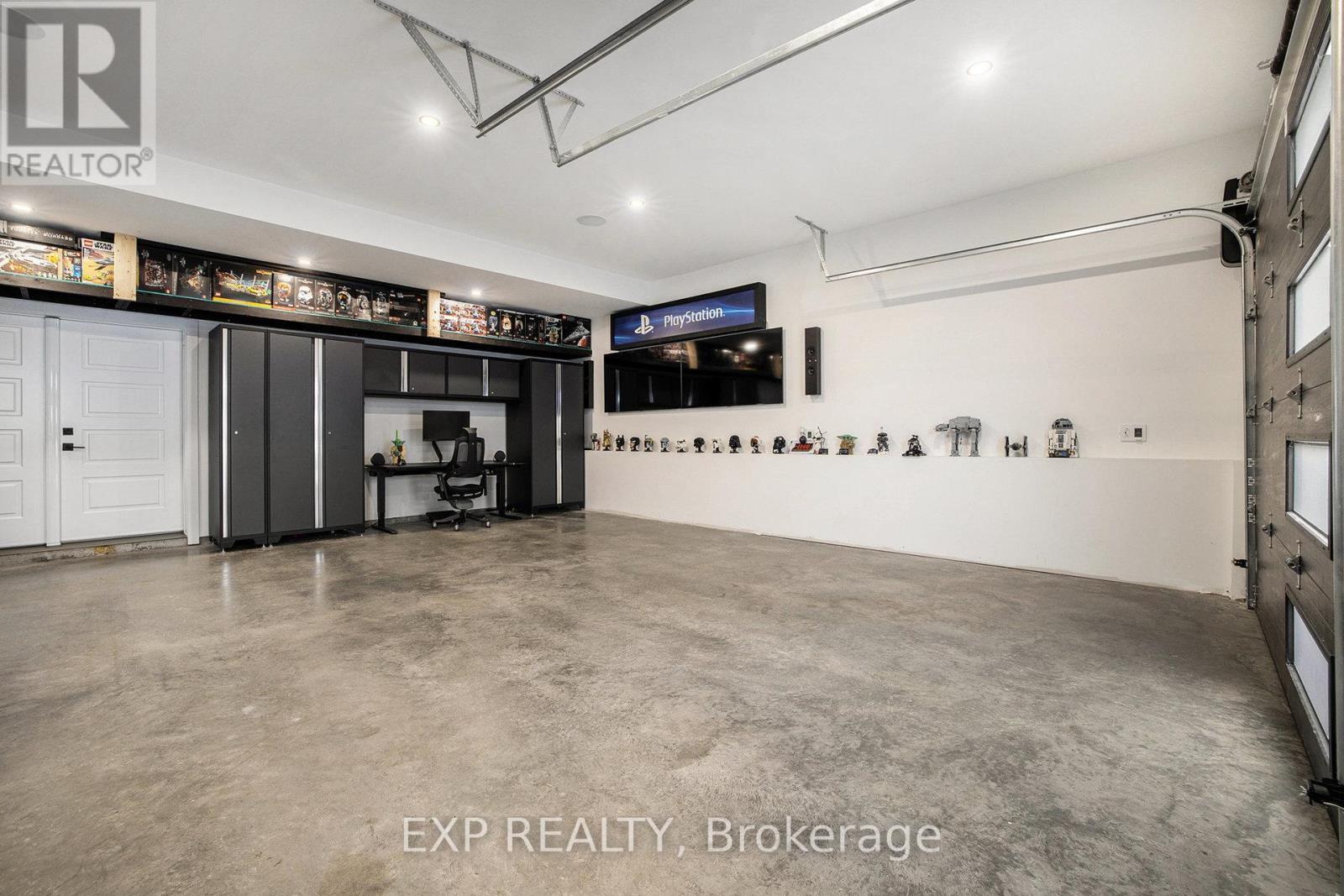 1056 Notre Dame Street, Russell, Ontario  K0A 1W0 - Photo 27 - X12601380