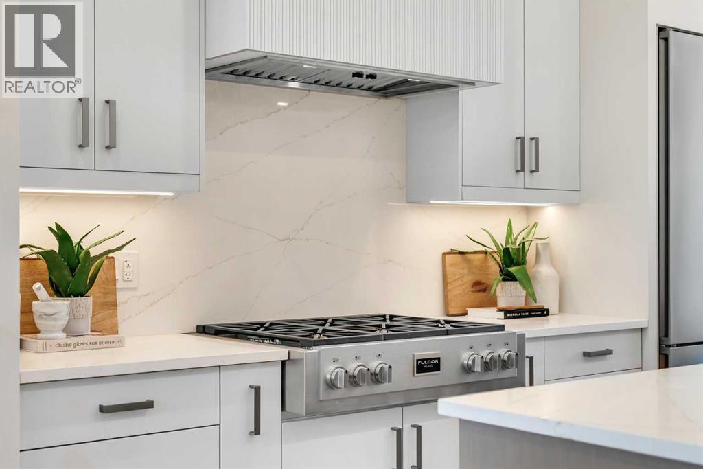 1130a Regent Crescent Ne, Calgary, Alberta T2E 5J7 - Photo 11 - A2252392