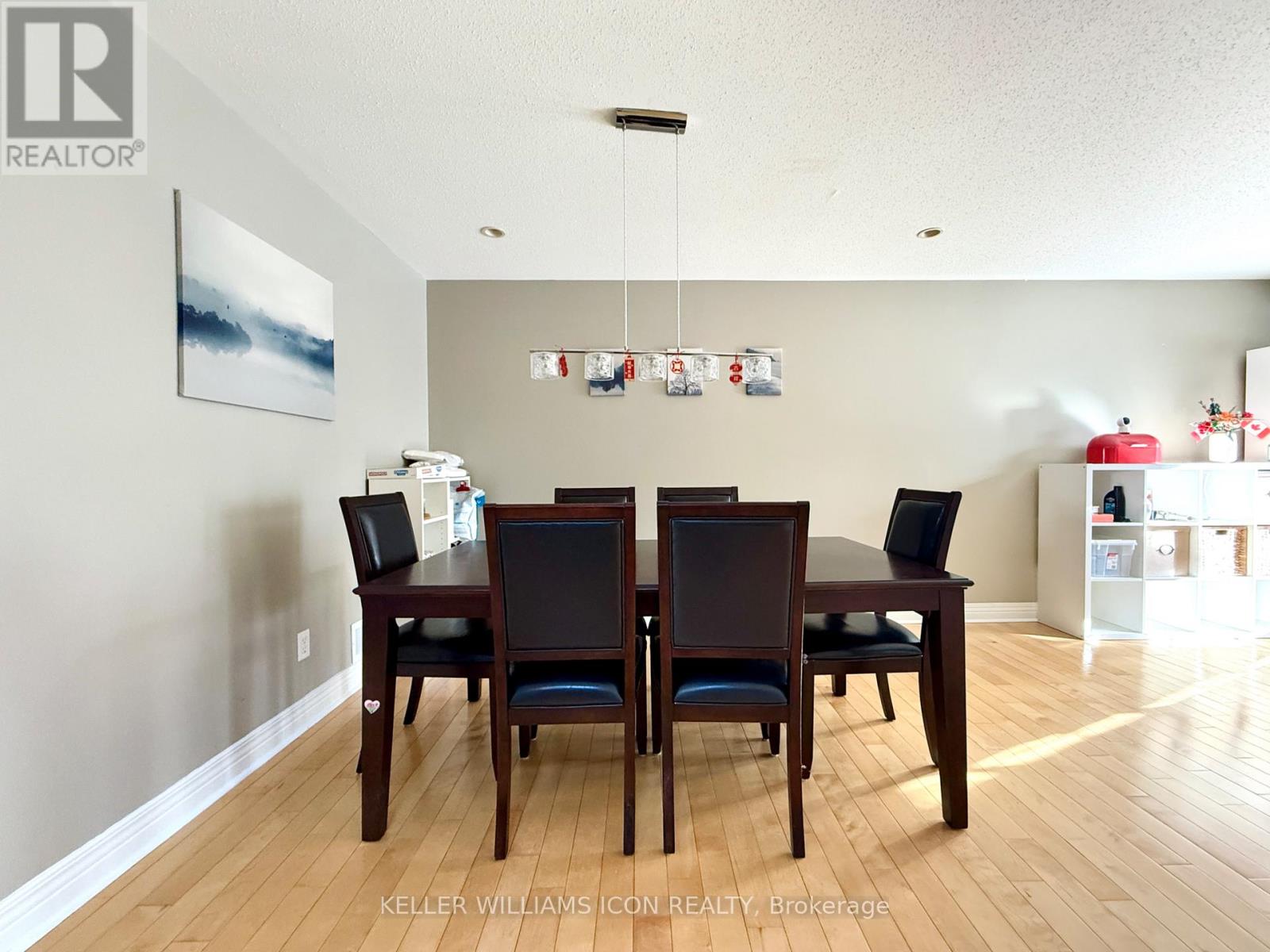 40 Huntcliff Place, Ottawa, Ontario K2G 6Z8 - Photo 6 - X12632856