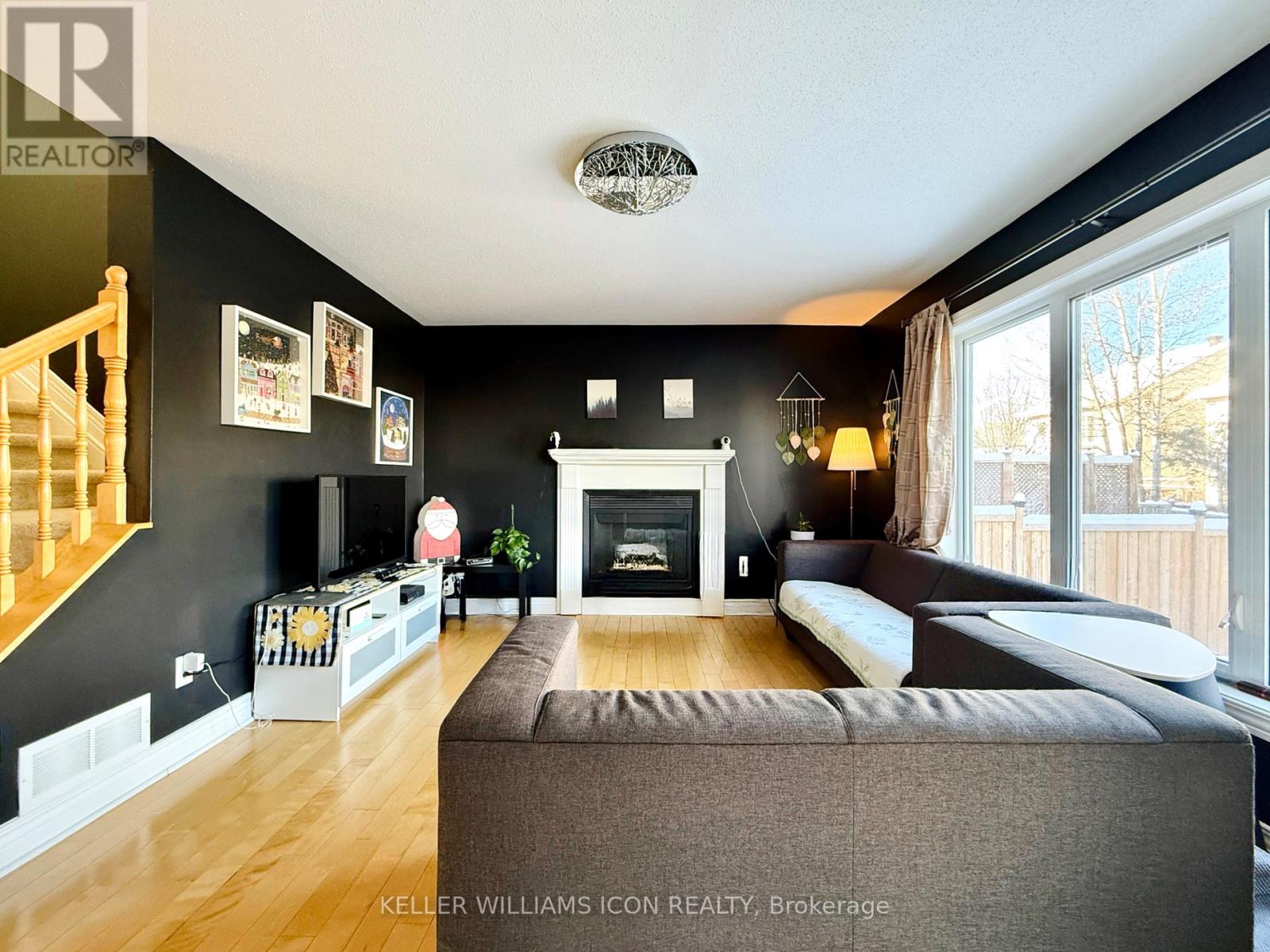 40 Huntcliff Place, Ottawa, Ontario K2G 6Z8 - Photo 8 - X12632856