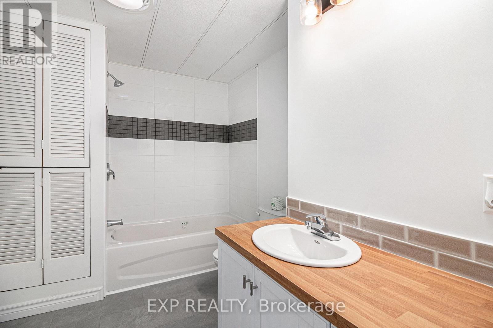 6 - 1210 St Felix Road, Clarence-Rockland, Ontario K0A 2A0 - Photo 19 - X12559614