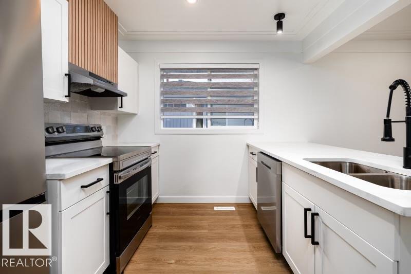 8522/8524 84 Av Nw, Edmonton, Alberta  T6C 1C9 - Photo 8 - E4456477