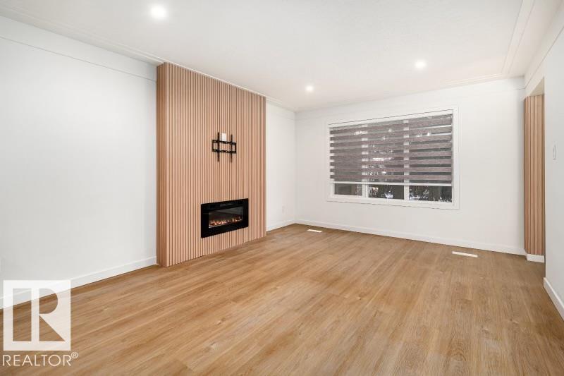 8522/8524 84 Av Nw, Edmonton, Alberta  T6C 1C9 - Photo 40 - E4456477