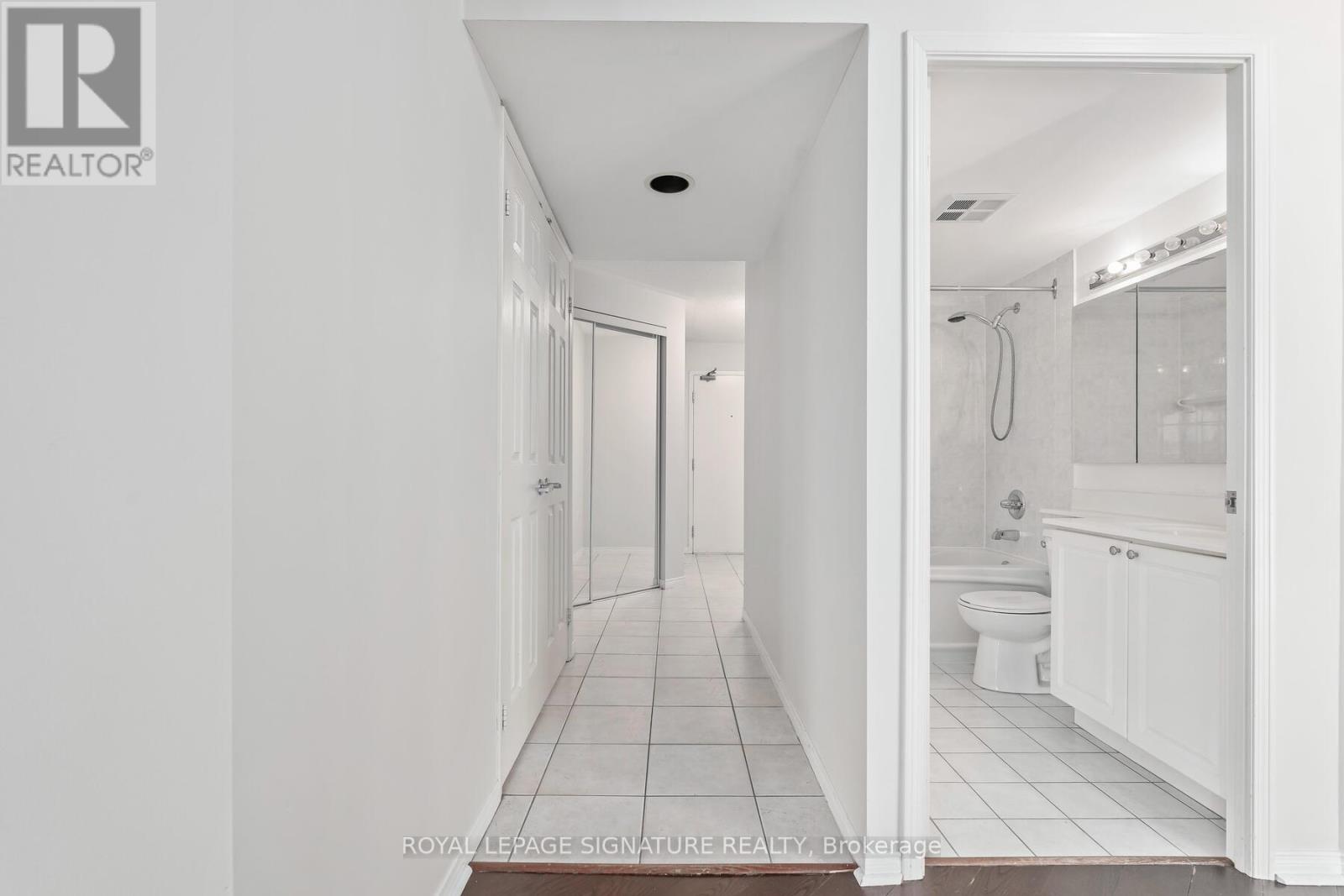 606 - 887 Bay Street, Toronto, Ontario  M5S 3K4 - Photo 5 - C12632860