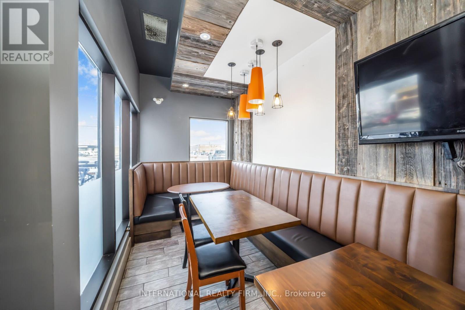 12550 50 Highway, Caledon, Ontario  L7E 1M7 - Photo 10 - W12630026