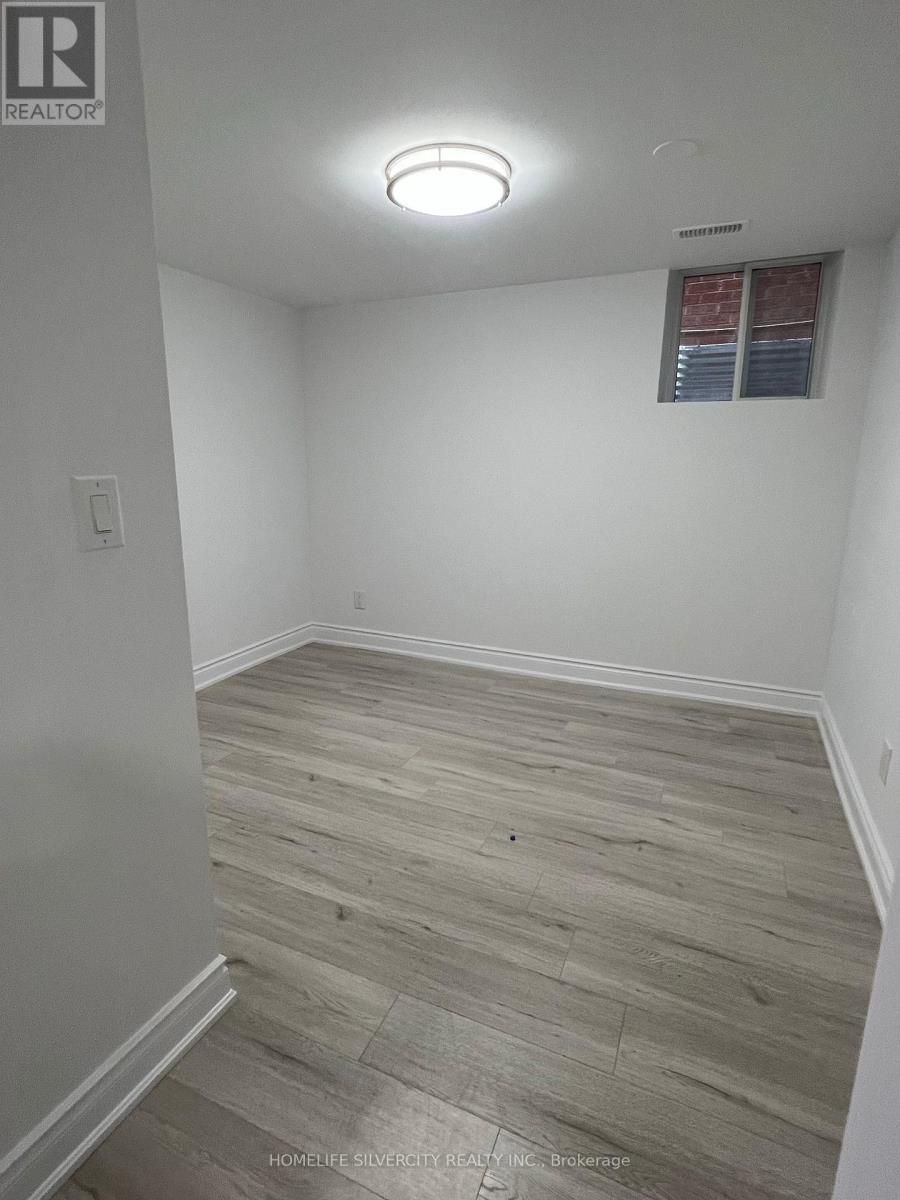 Bsmnt - 109 Monteith Crescent, Vaughan, Ontario  L6A 3M8 - Photo 4 - N12632854