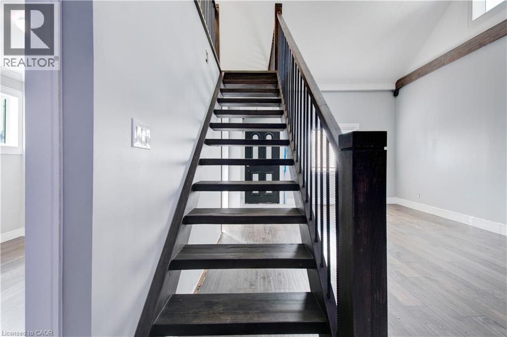 85 East 37th Street, Hamilton, Ontario  L8V 4B1 - Photo 32 - 40761006