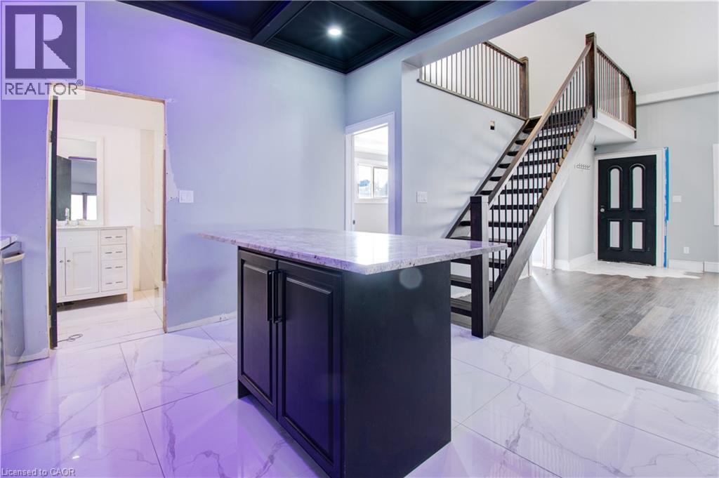 85 East 37th Street, Hamilton, Ontario  L8V 4B1 - Photo 21 - 40761006