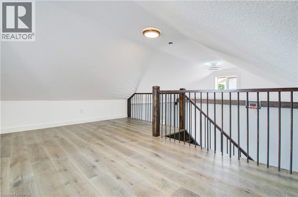 85 East 37th Street, Hamilton, Ontario  L8V 4B1 - Photo 36 - 40761006