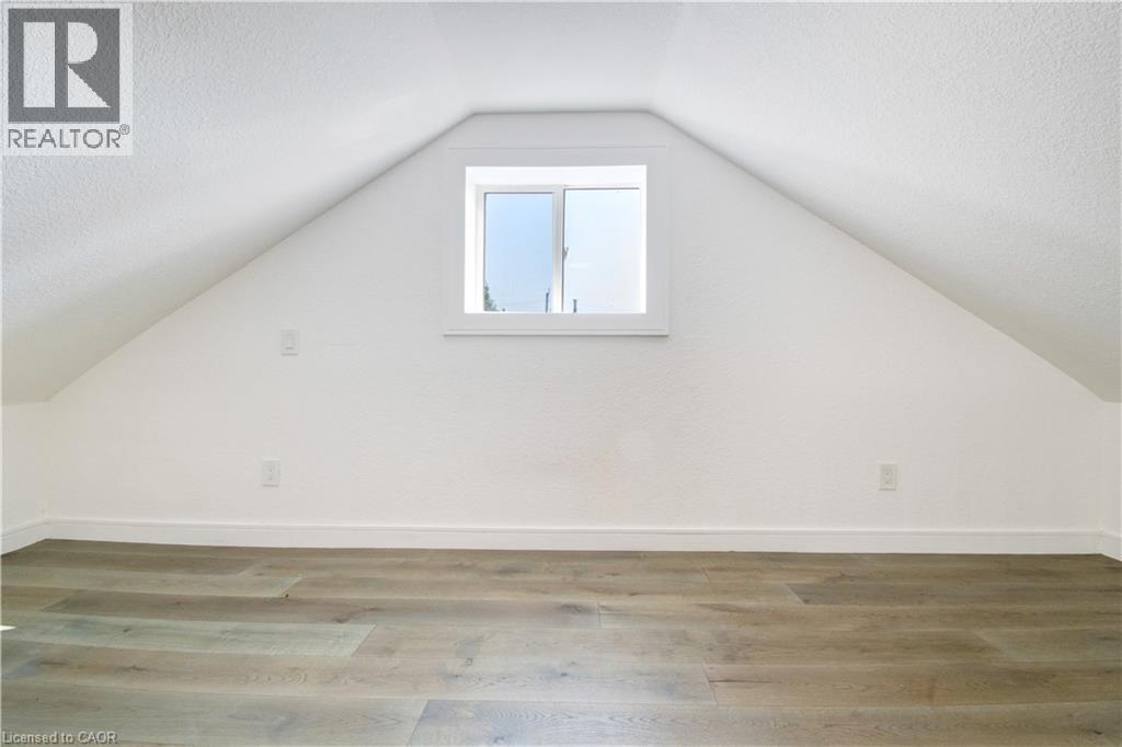 85 East 37th Street, Hamilton, Ontario  L8V 4B1 - Photo 37 - 40761006