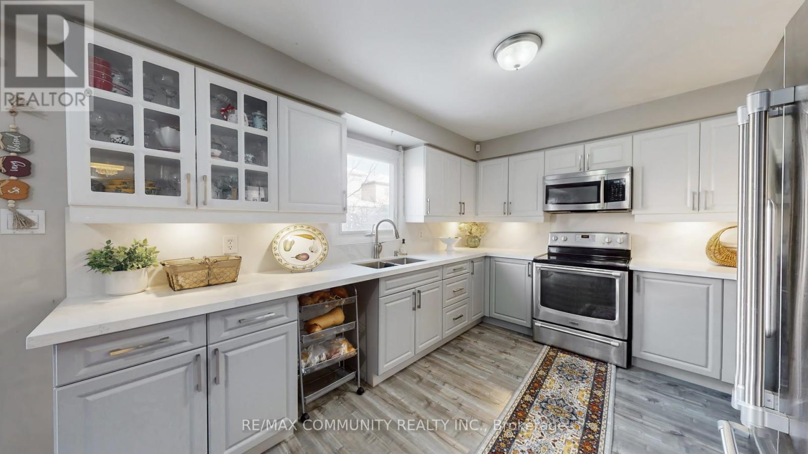 1652 Major Oaks Road, Pickering, Ontario L1X 1Y9 - Photo 10 - E12632886