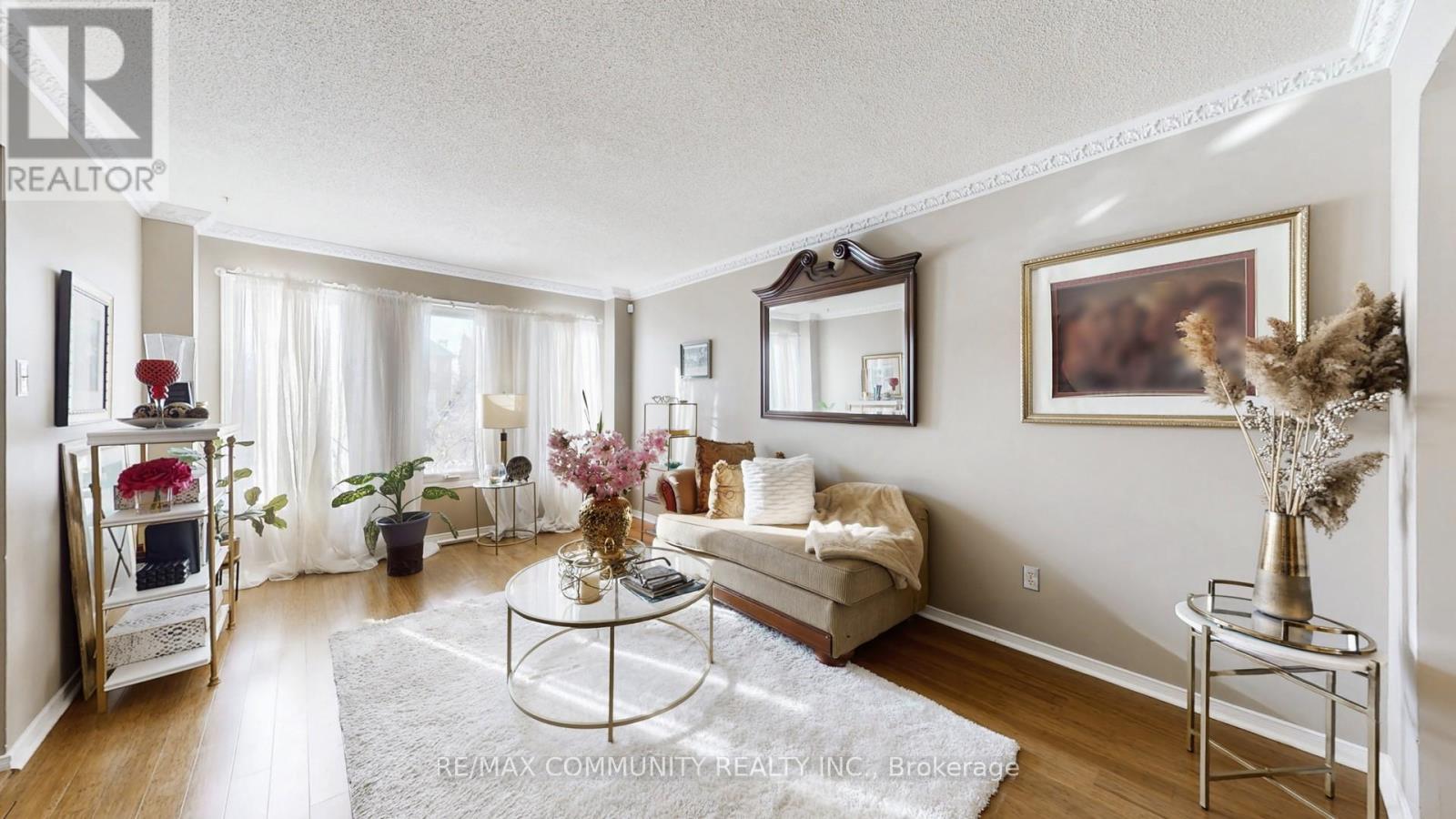 1652 Major Oaks Road, Pickering, Ontario L1X 1Y9 - Photo 3 - E12632886