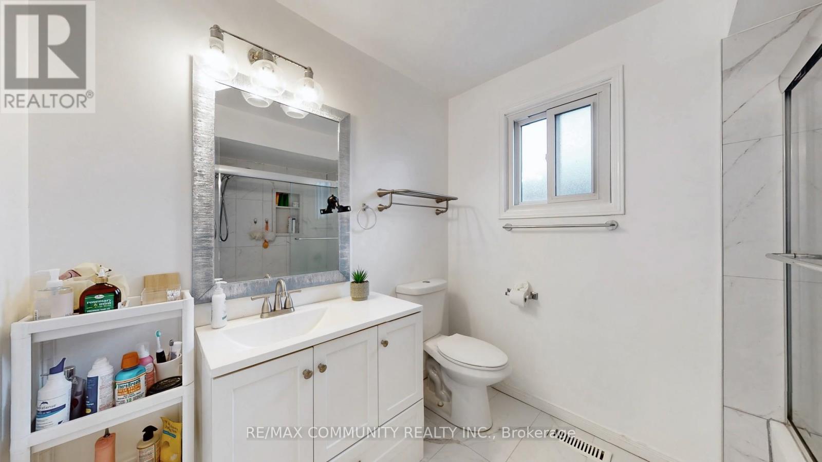 1652 Major Oaks Road, Pickering, Ontario L1X 1Y9 - Photo 34 - E12632886