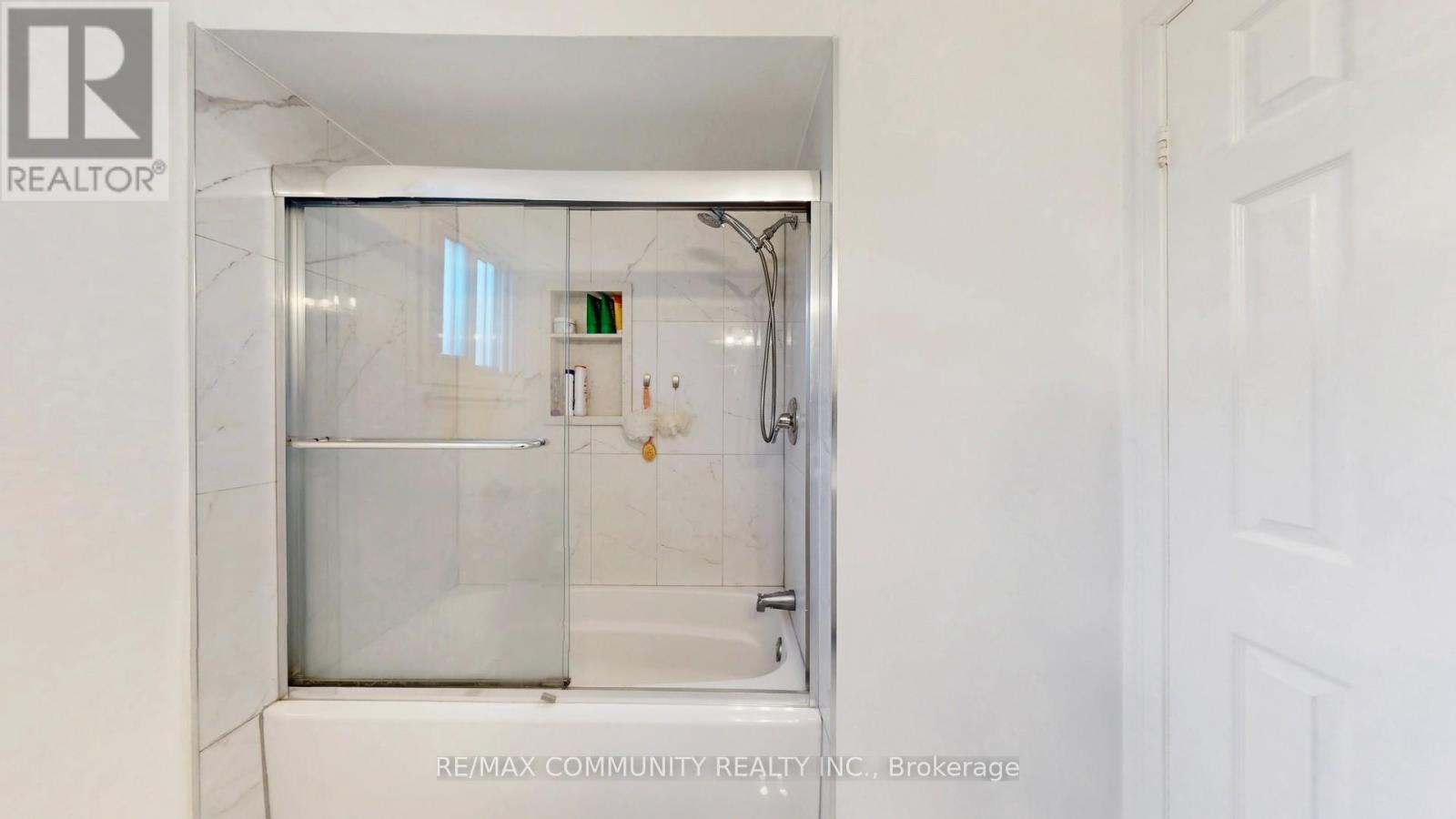 1652 Major Oaks Road, Pickering, Ontario L1X 1Y9 - Photo 35 - E12632886