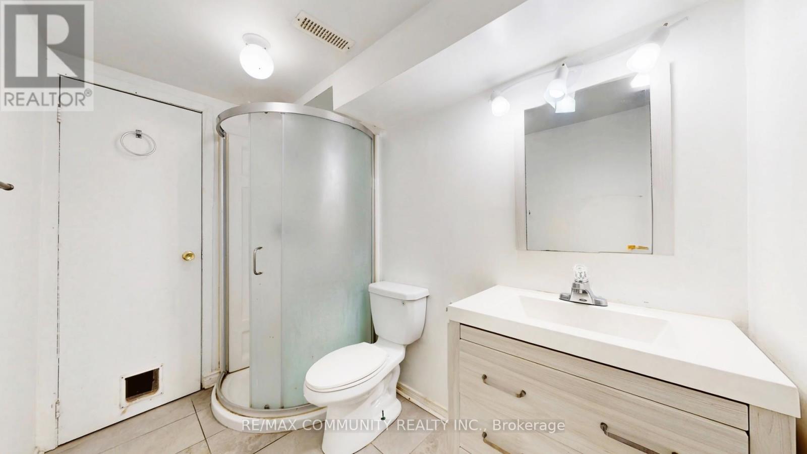 1652 Major Oaks Road, Pickering, Ontario L1X 1Y9 - Photo 42 - E12632886