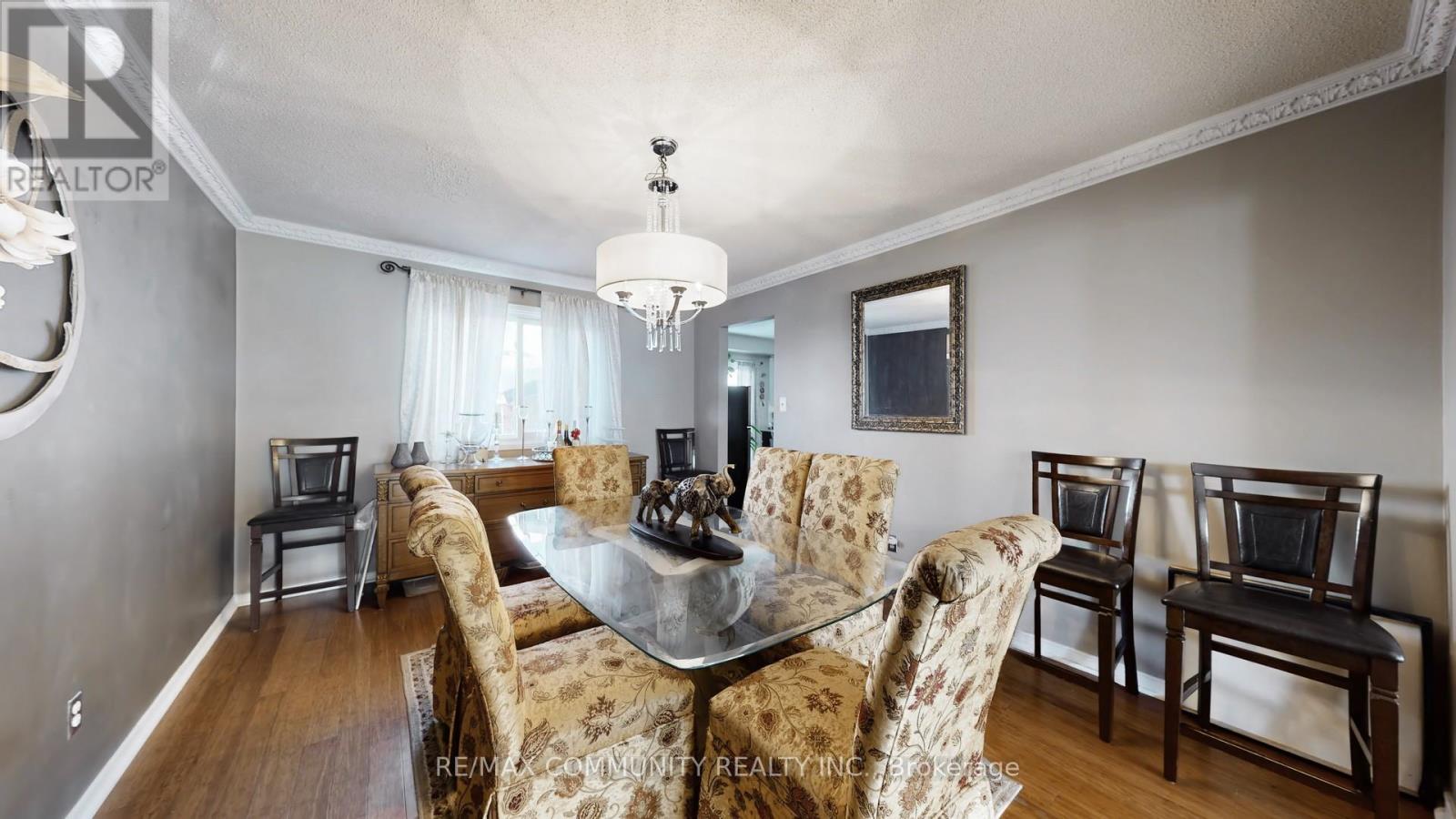 1652 Major Oaks Road, Pickering, Ontario L1X 1Y9 - Photo 5 - E12632886