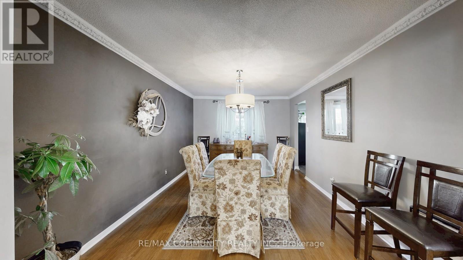 1652 Major Oaks Road, Pickering, Ontario L1X 1Y9 - Photo 6 - E12632886