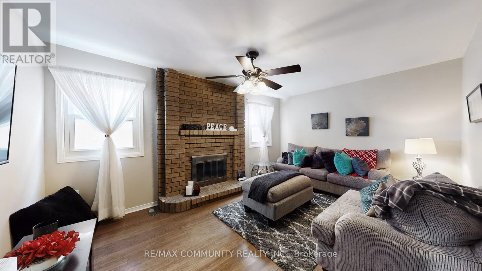 1652 Major Oaks Road, Pickering, Ontario L1X 1Y9 - Photo 7 - E12632886