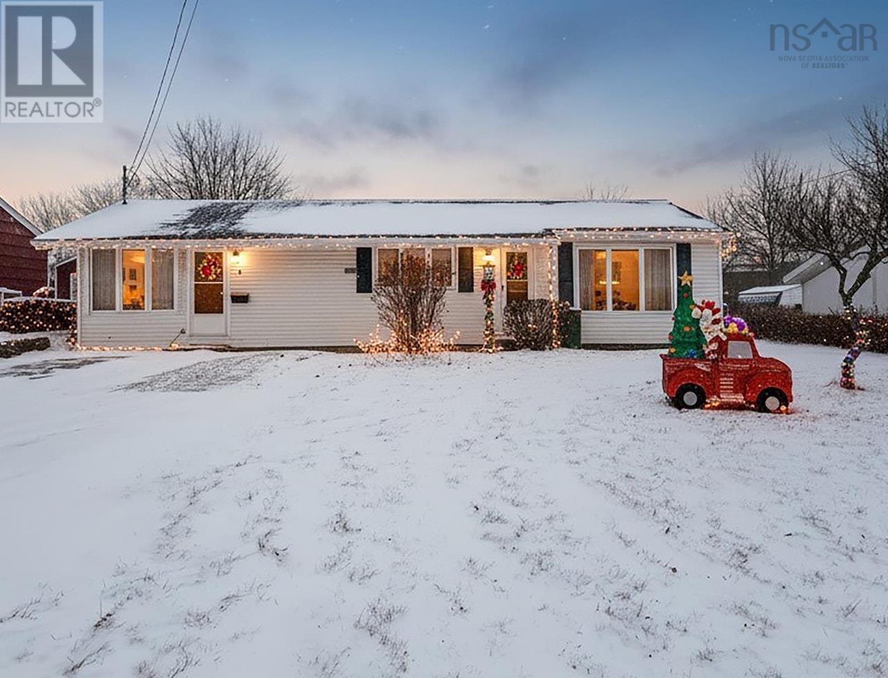 5 Rannoch Road, Dartmouth, Nova Scotia B2X 1J6 - Photo 2 - 202529208