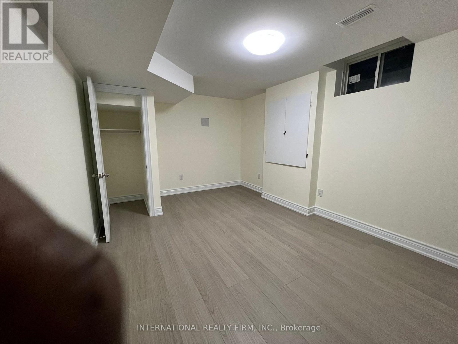 216 Wesmina Avenue, Whitchurch-Stouffville, Ontario  L4A 0R8 - Photo 10 - N12632872