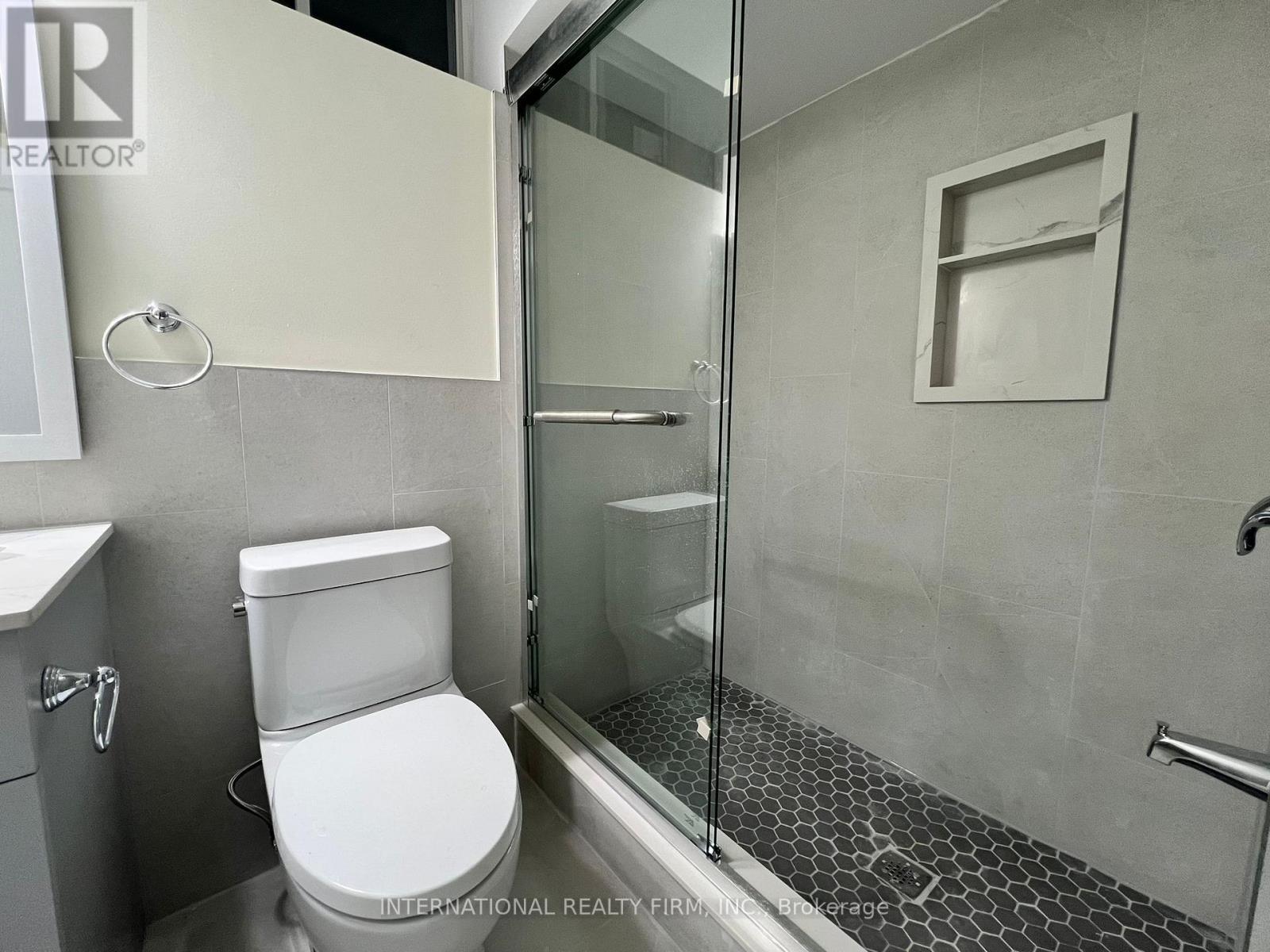 216 Wesmina Avenue, Whitchurch-Stouffville, Ontario  L4A 0R8 - Photo 14 - N12632872