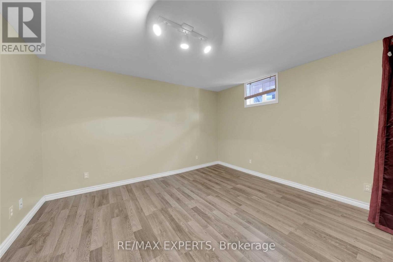 Lower - 17 D A Jones Avenue, New Tecumseth, Ontario  L0G 1A0 - Photo 13 - N12632878