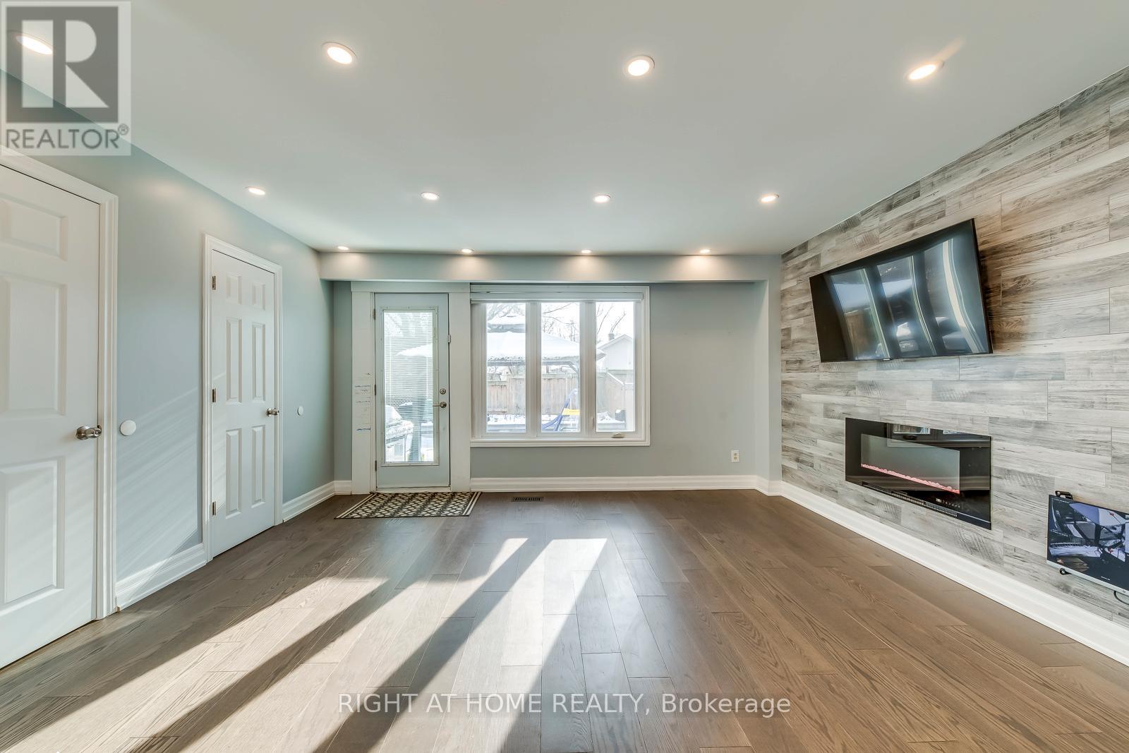 5 Bow River Crescent S, Mississauga, Ontario  L5N 1J1 - Photo 14 - W12632876