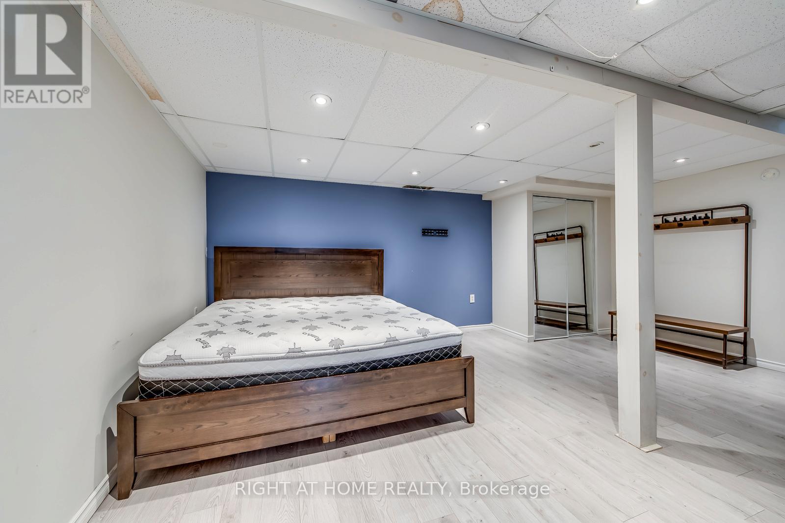 5 Bow River Crescent S, Mississauga, Ontario  L5N 1J1 - Photo 38 - W12632876