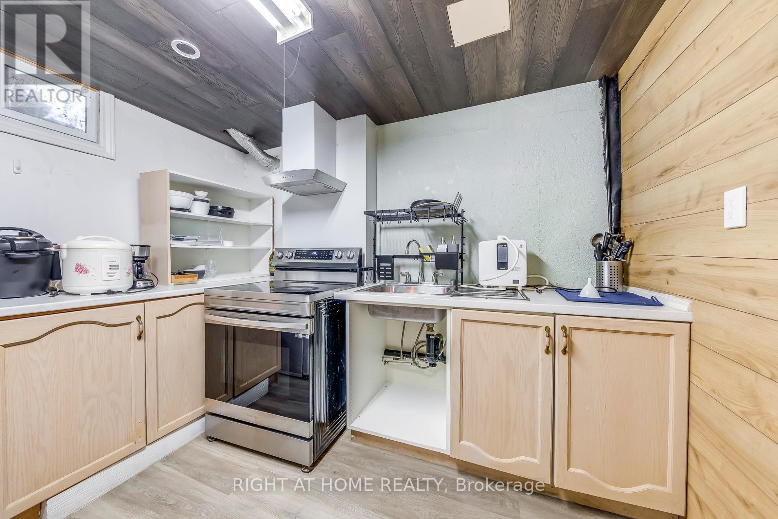 5 Bow River Crescent S, Mississauga, Ontario  L5N 1J1 - Photo 39 - W12632876