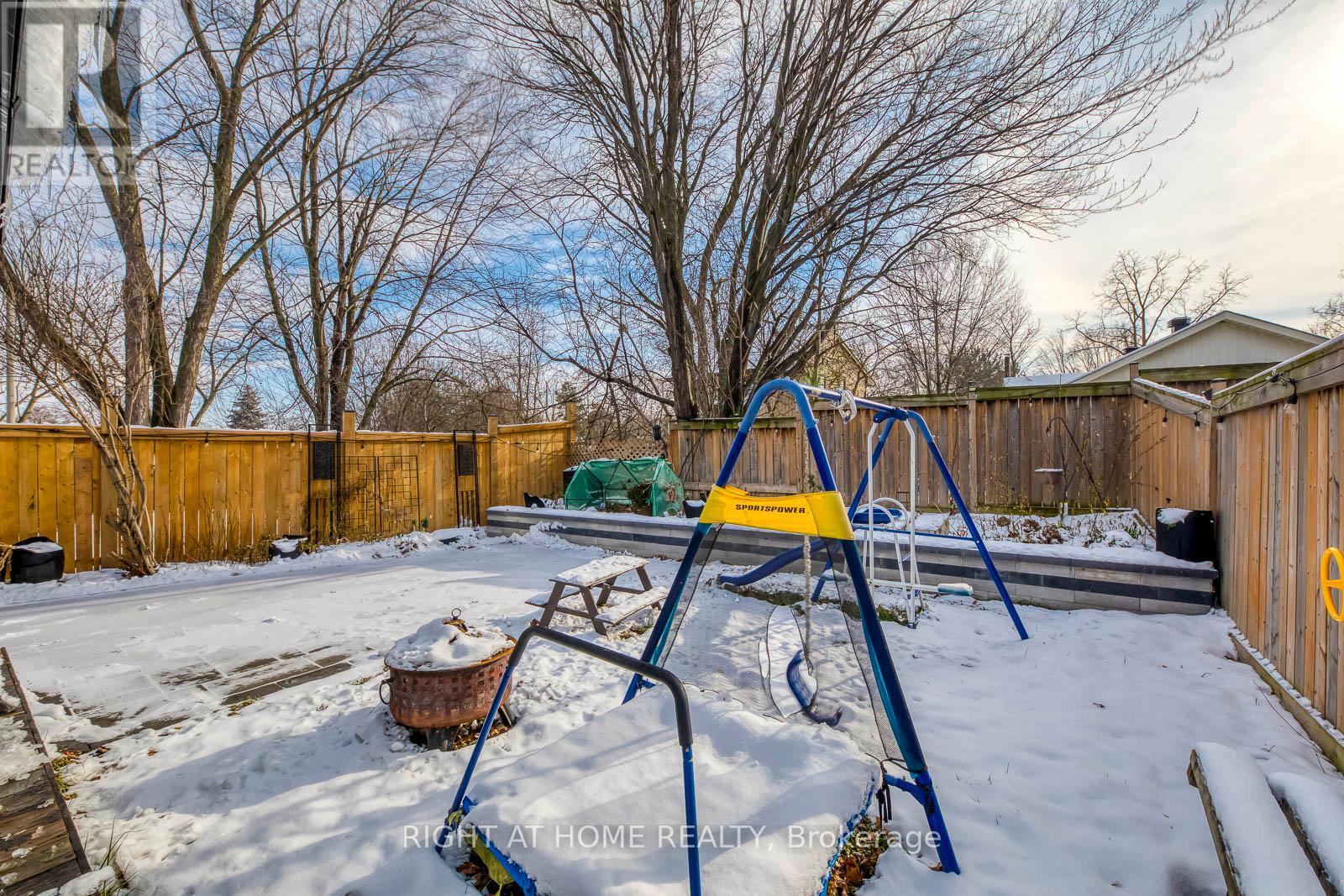 5 Bow River Crescent S, Mississauga, Ontario  L5N 1J1 - Photo 44 - W12632876