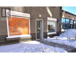 3 WILLIAM STREET W, Smiths Falls, Ontario