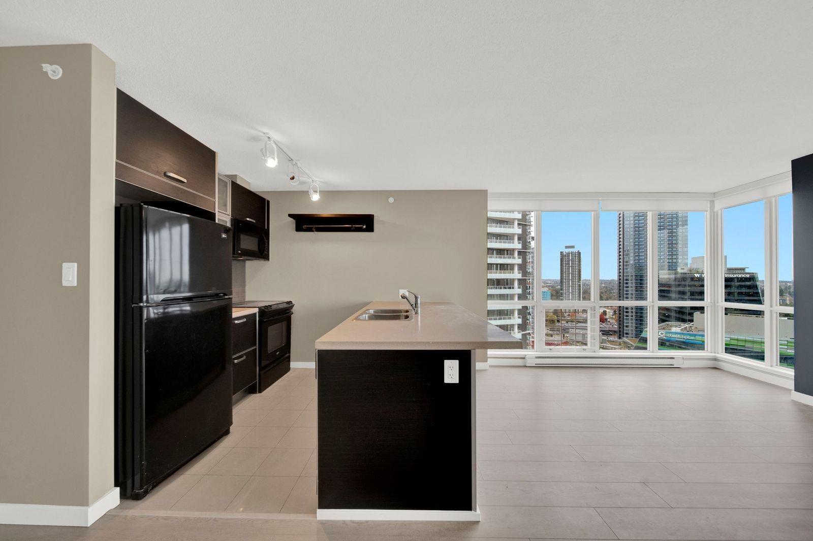 2107 9981 Whalley Boulevard, Surrey, British Columbia  V3T 0G6 - Photo 10 - R3073495