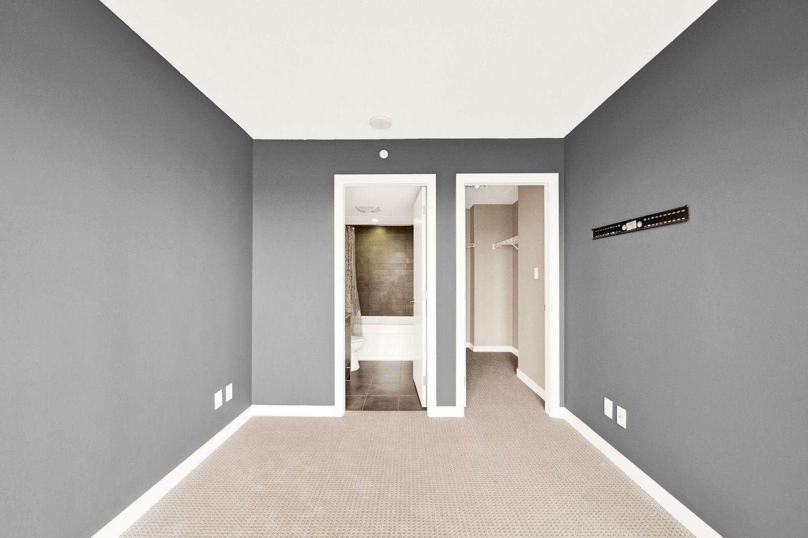 2107 9981 Whalley Boulevard, Surrey, British Columbia  V3T 0G6 - Photo 15 - R3073495