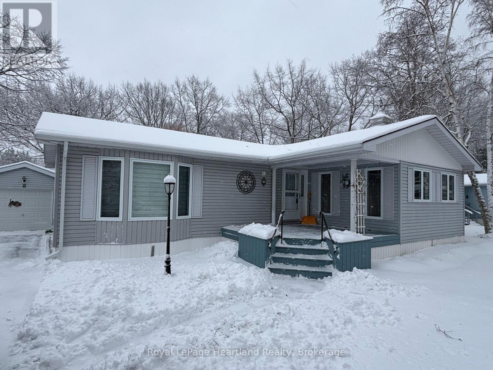8 CREE LANE, Ashfield-Colborne-Wawanosh, Ontario
