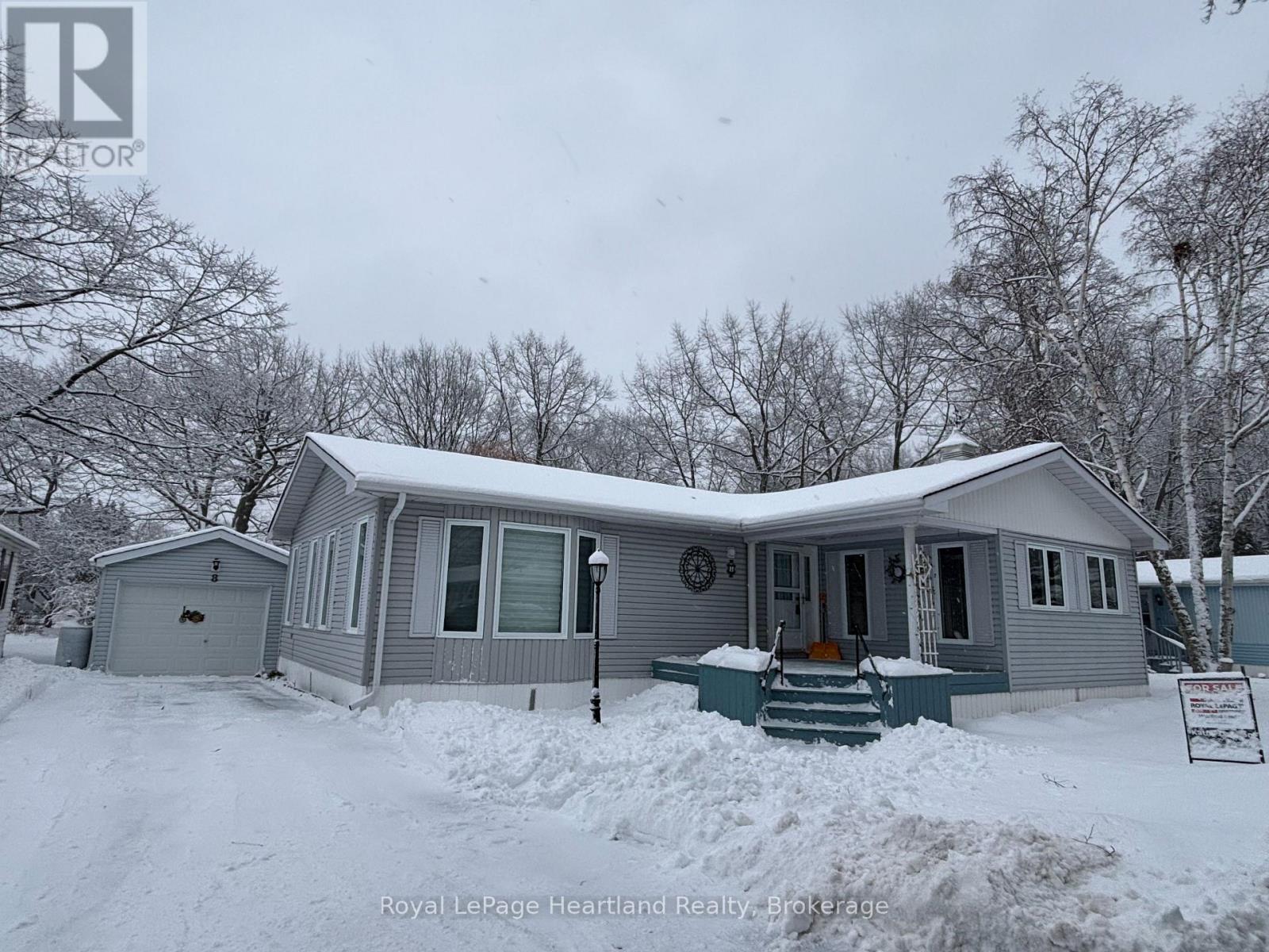 8 Cree Lane, Ashfield-Colborne-Wawanosh, Ontario  N7A 3Y2 - Photo 2 - X12374681