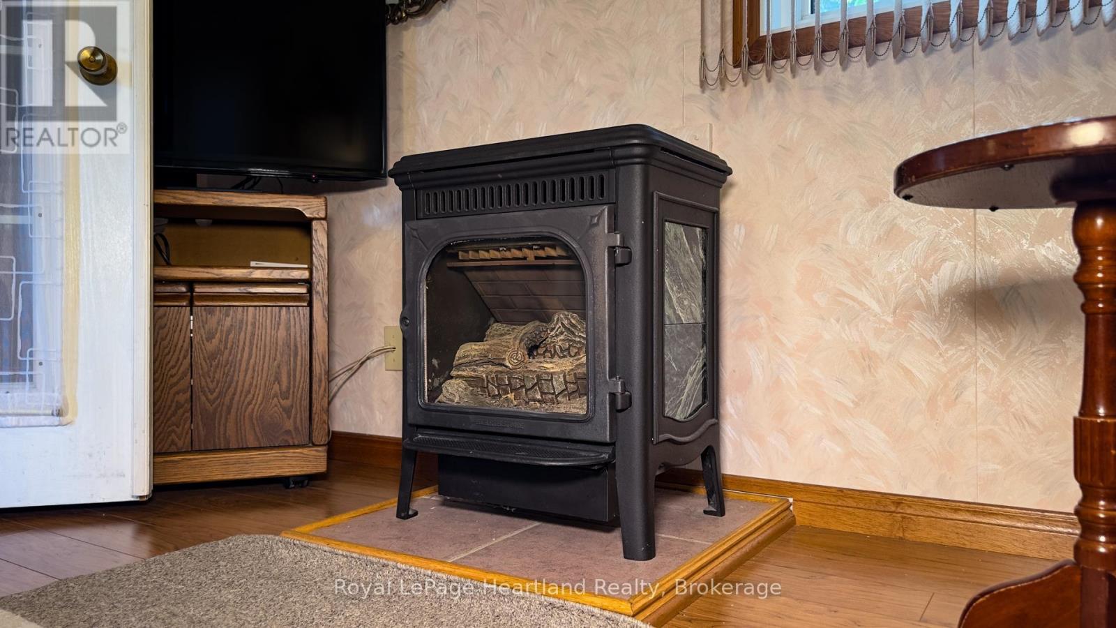 8 Cree Lane, Ashfield-Colborne-Wawanosh, Ontario  N7A 3Y2 - Photo 25 - X12374681