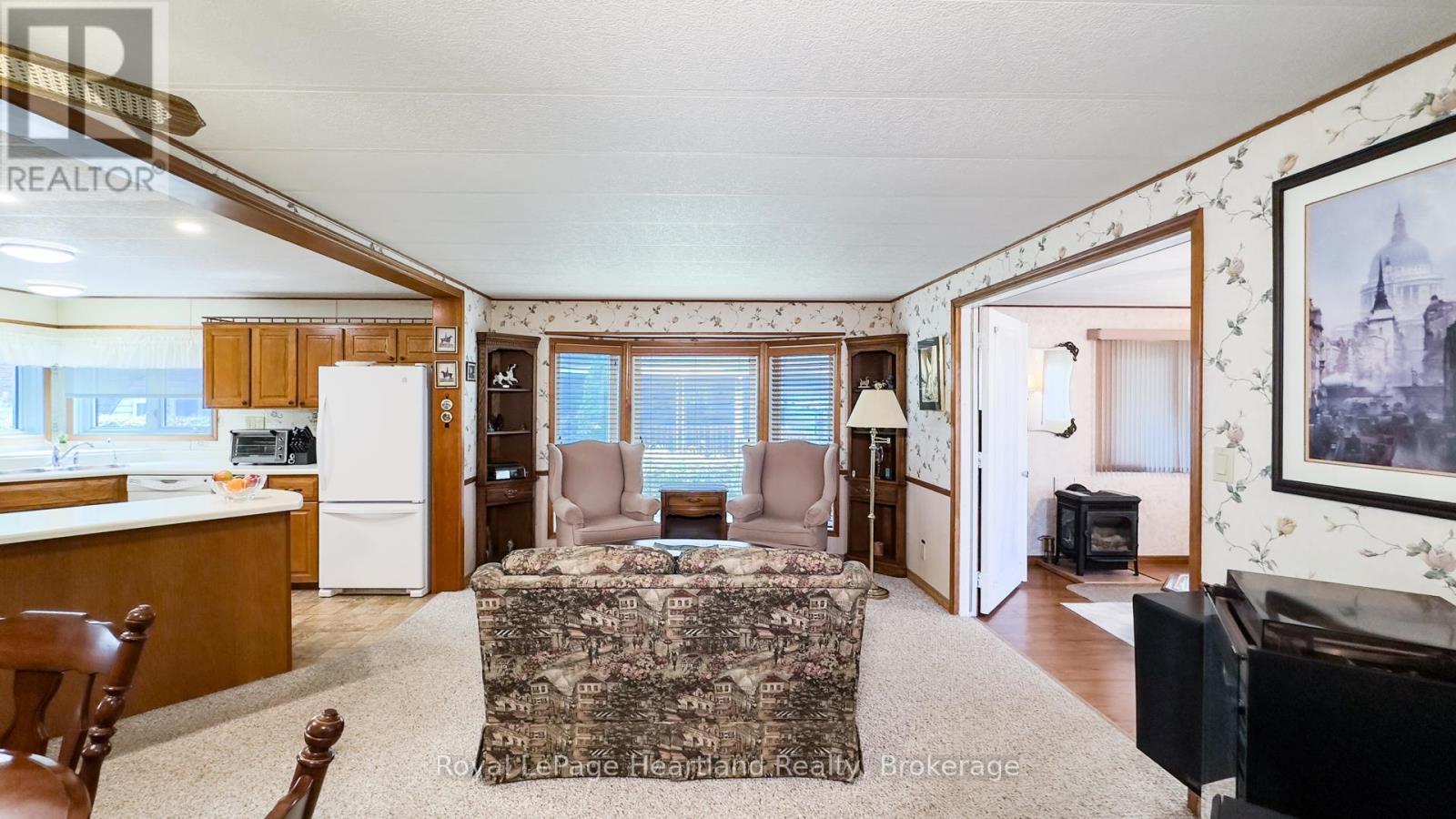 8 Cree Lane, Ashfield-Colborne-Wawanosh, Ontario  N7A 3Y2 - Photo 8 - X12374681