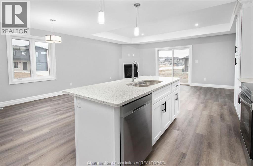 102 Kerr Avenue, Chatham, Ontario N7M 5Y1 - Photo 3 - 25031661