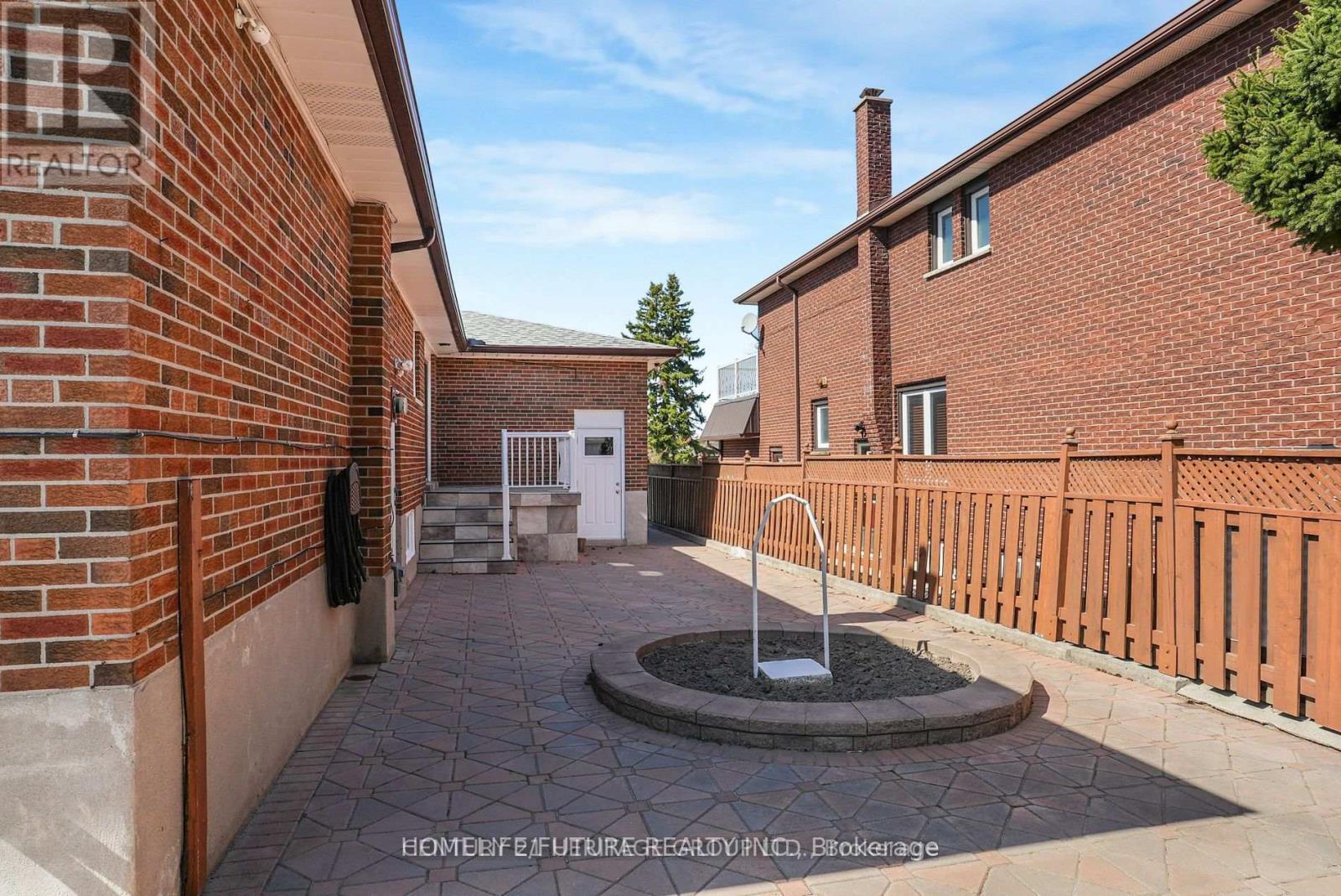 31 Scarden Avenue, Toronto, Ontario  M1T 1V8 - Photo 23 - E12632892