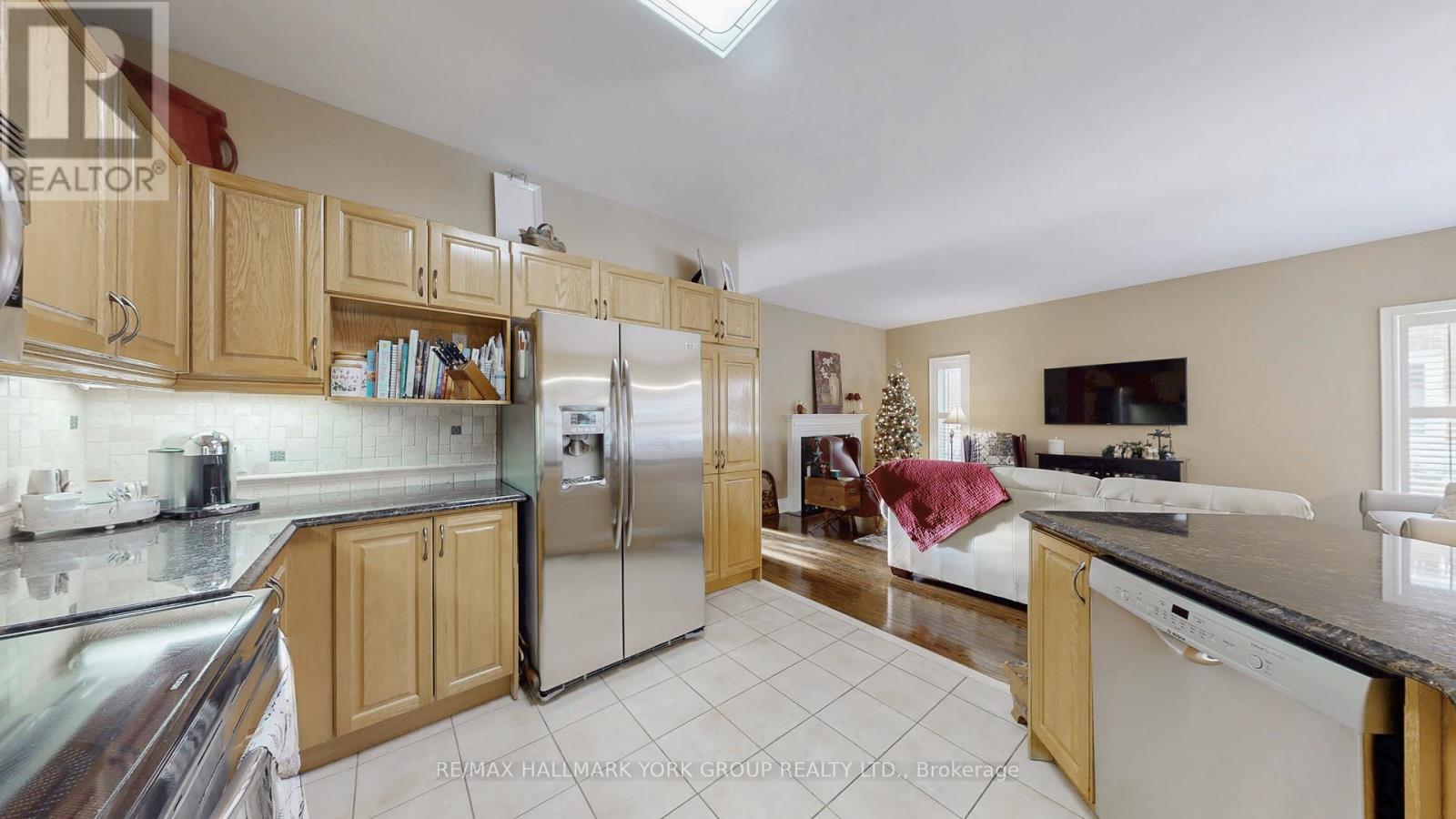 1035 Northern Prospect Crescent, Newmarket, Ontario L3X 1N7 - Photo 11 - N12632896