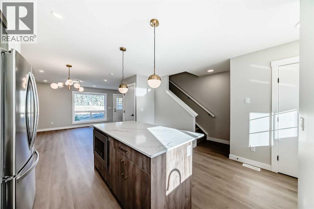 603 Clover Road, Carstairs, Alberta  T0M 0N0 - Photo 5 - A2269335