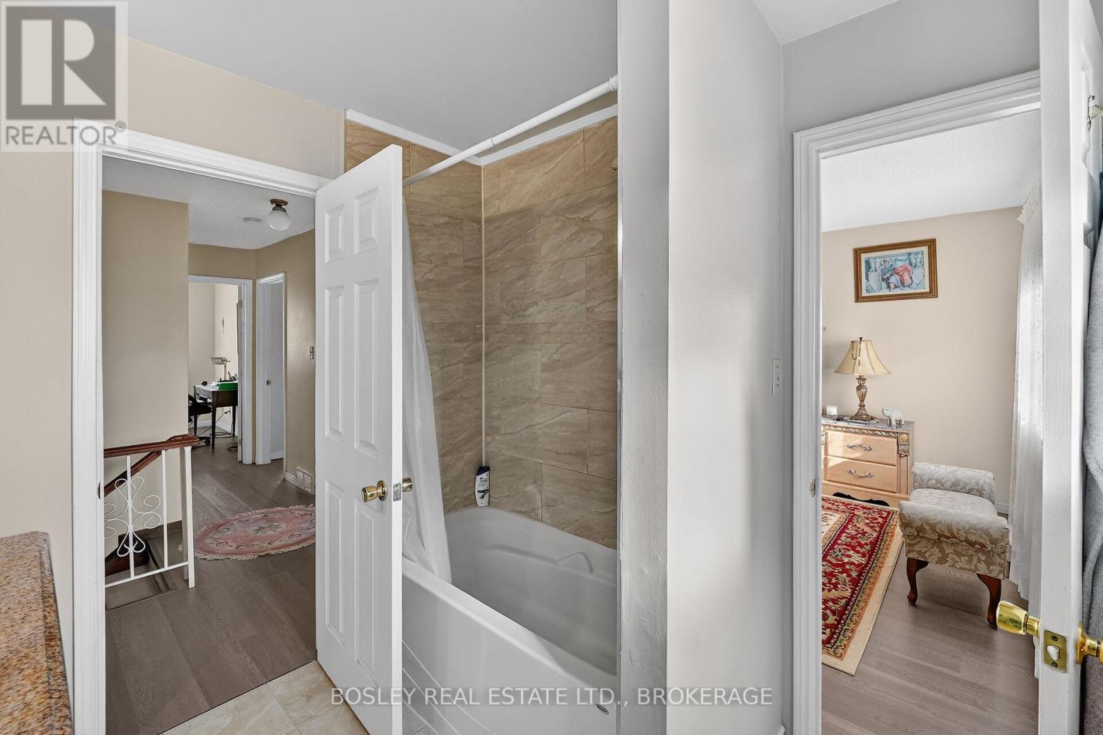 3260 Harleyford Crescent, Niagara Falls, Ontario  L2G 7K8 - Photo 19 - X12558132