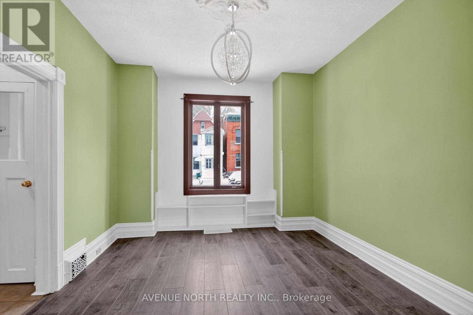 210 Florence Street, Ottawa, Ontario  K1R 5N6 - Photo 17 - X12632900